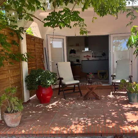 Arriba Stijlvol Met Zwembad En Tuin Apartment *